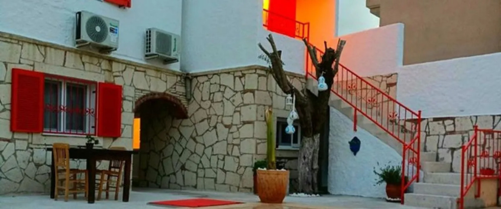BADEMİÇİ OTEL