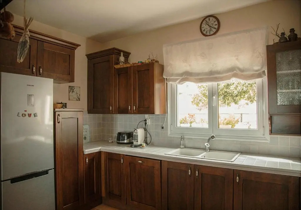 Comfortable residence with unique views