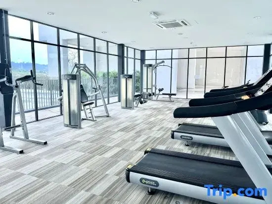 I Cozy home 1-5pax Setia Alam Trefoil Wifi TV SCCC