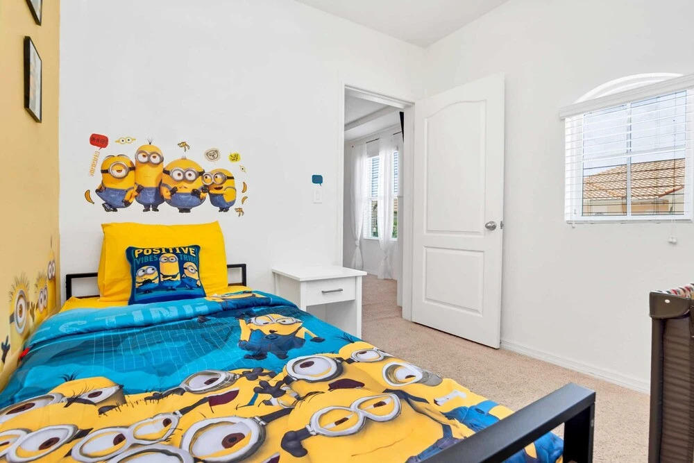 Private Views & Theme Rooms, Perfect for Families!