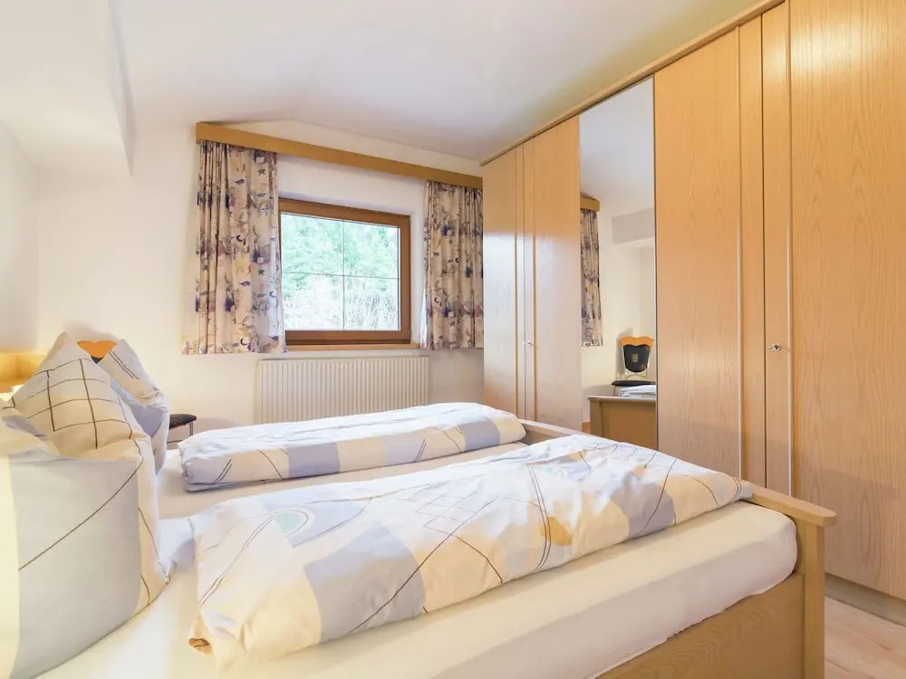 Contemporary Apartment in Kampl near Ski Area