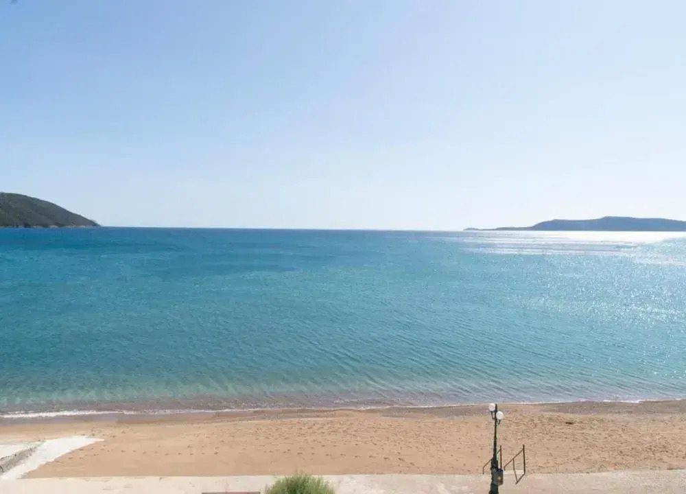 Beautiful villa on the bay of the cozy fishing village Finikounda, Peloponnese