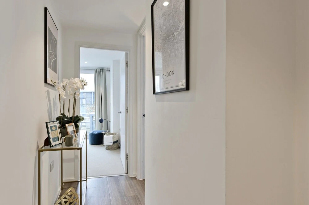 Luxury Flat With Private Terrace in Central Wandsworth by Underthedoormat