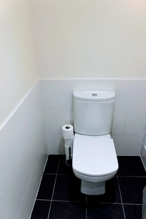 1 Bedroom Penthouse Apartment On Royal Mile