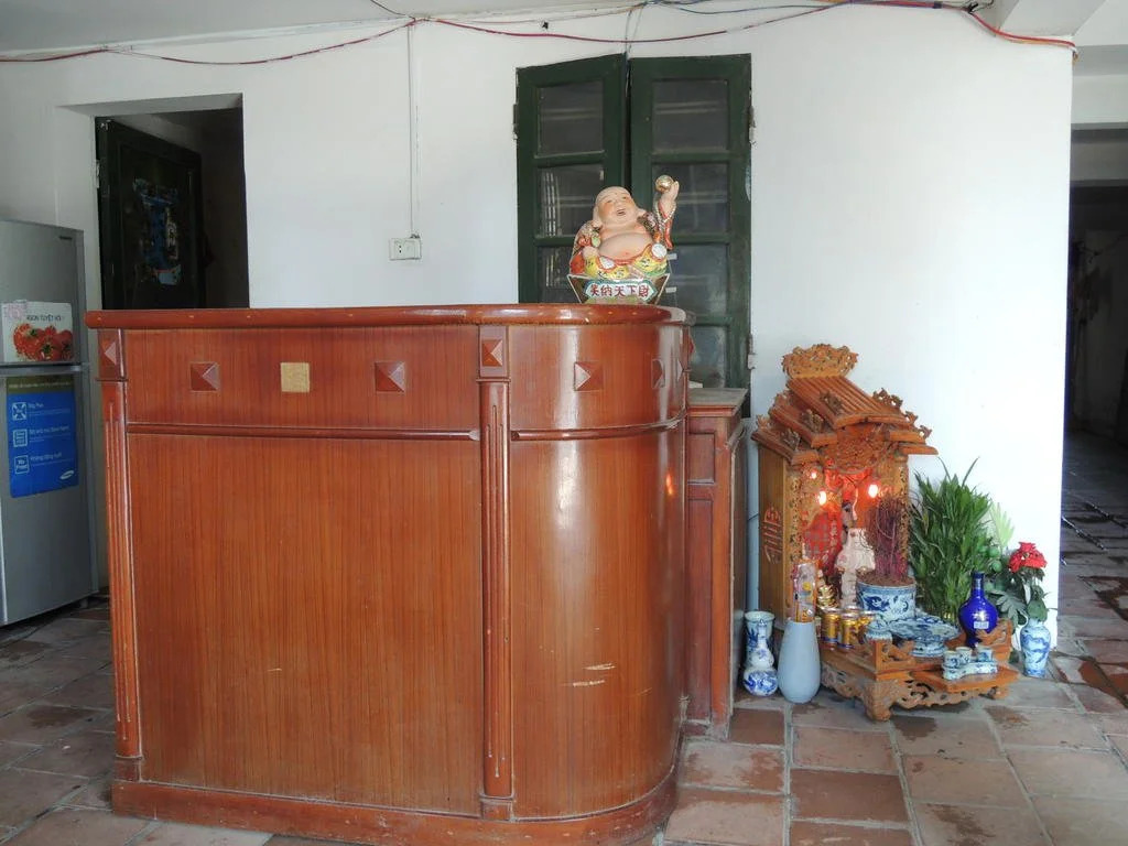 Huong Sen Hotel 1