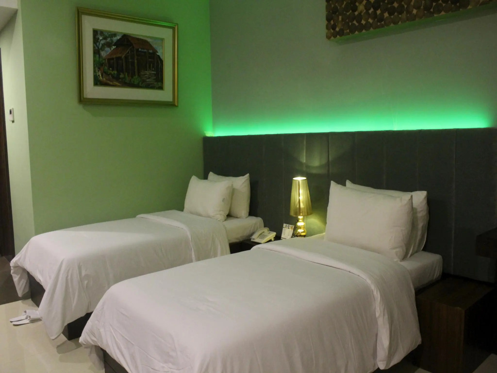 Sutan Raja Hotel & Convention Centre Kotamobagu
