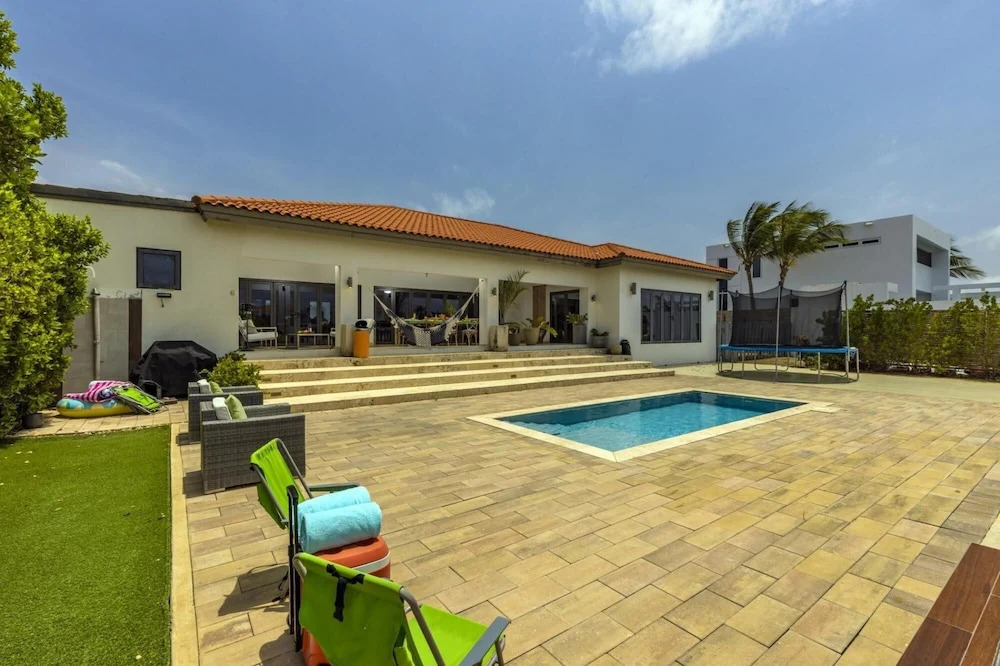 Villa Sophie Privatepool 5 Minutes From the Beach