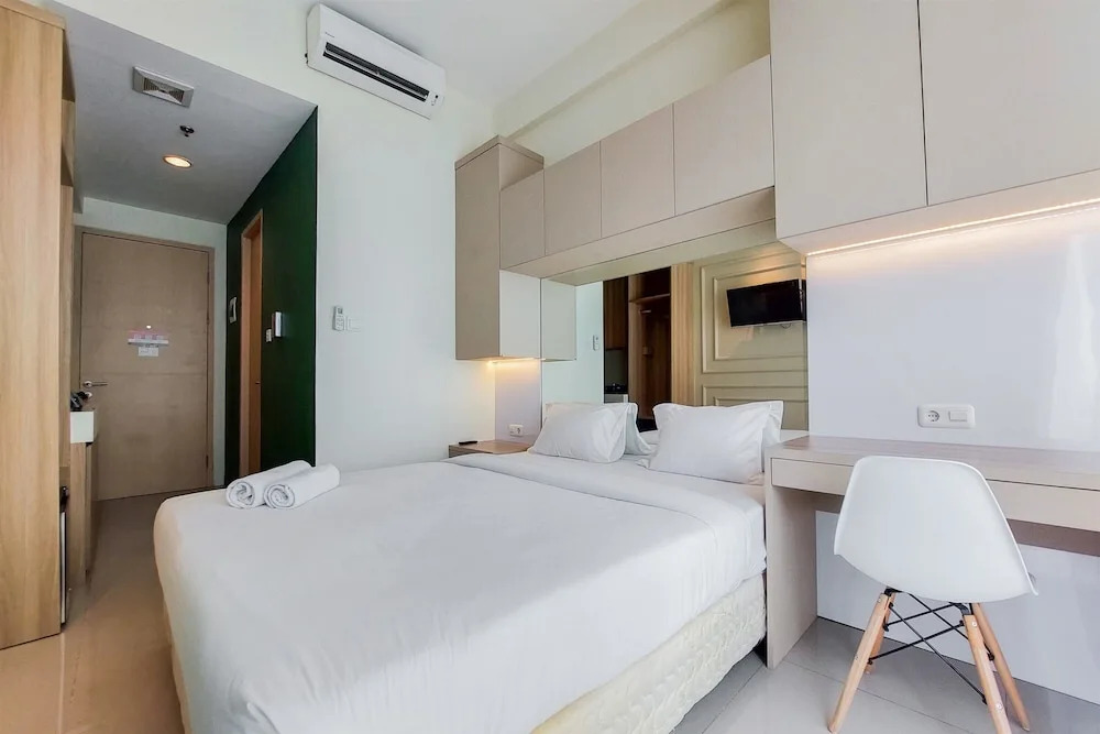 Cozy Stay Studio At Tree Park City Bsd Apartment