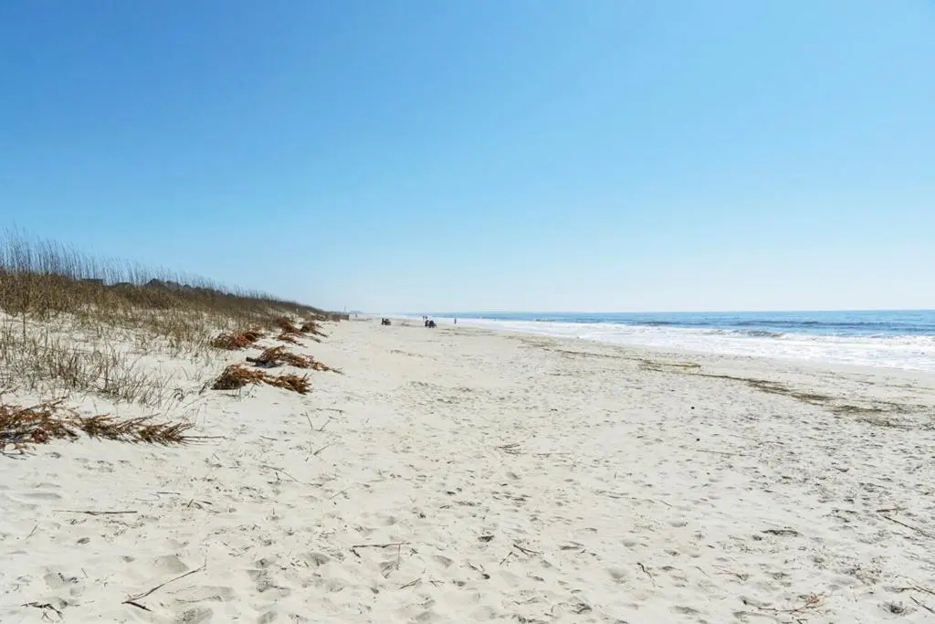 1 4 Us by Oak Island Accommodations