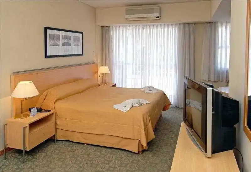 Intersur Suites