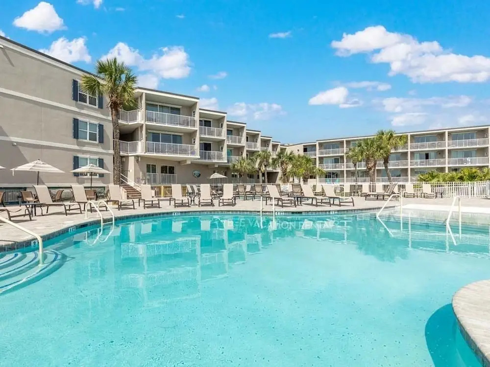 Gull Reef by Tybee Vacation Rentals