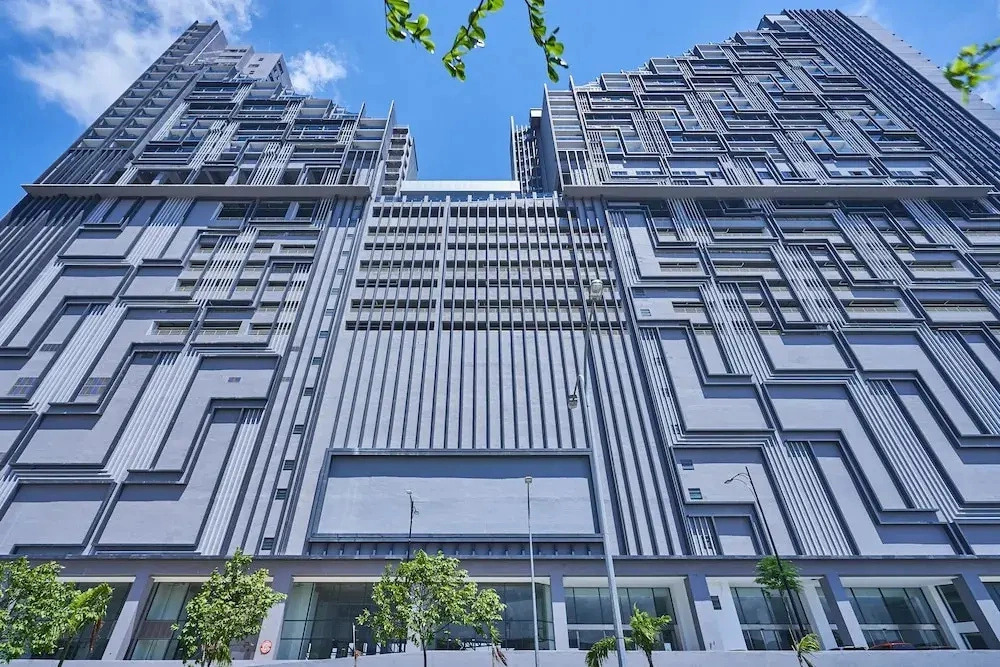 OYO Home 935 Breathtaking Studio Imperio Residence
