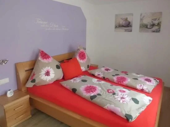 Ferienwohnung PUNKT, 5 Gehminuten vom Europa-Park