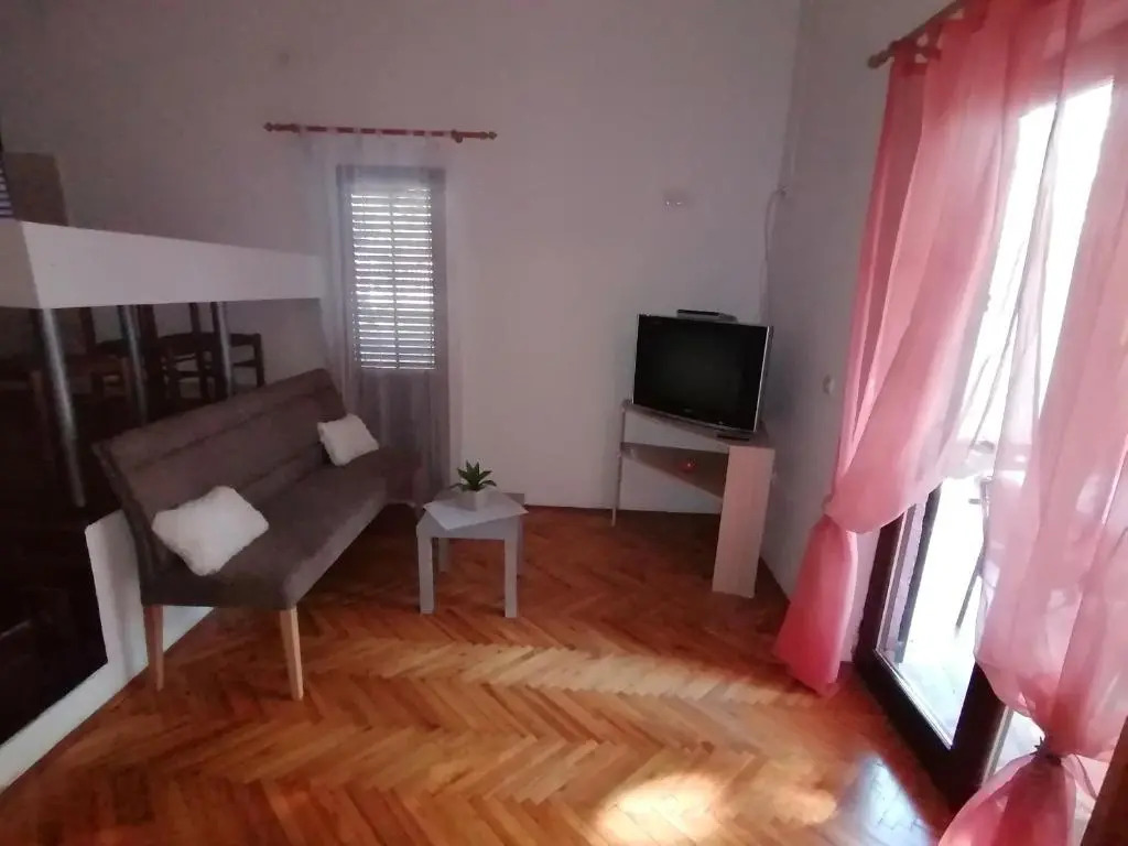Apartments Glibić