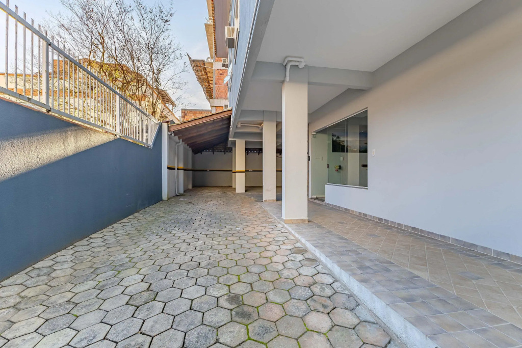 Excelente Apartamento 190m da Praia de bombinhas - 2 dorms 5 pessoas