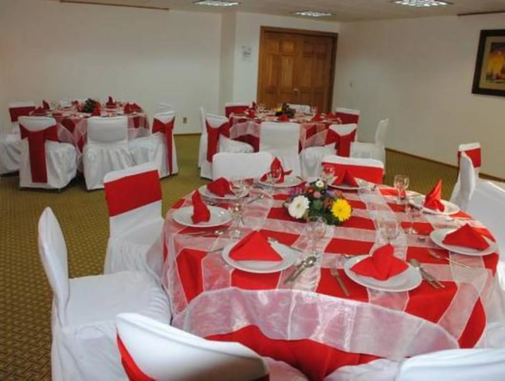 Hotel & Suites PF