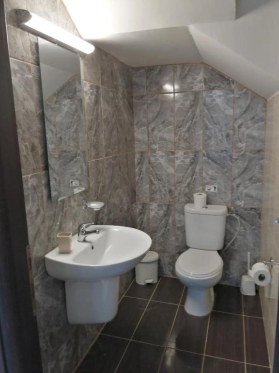 Carisa Suites and Apartments