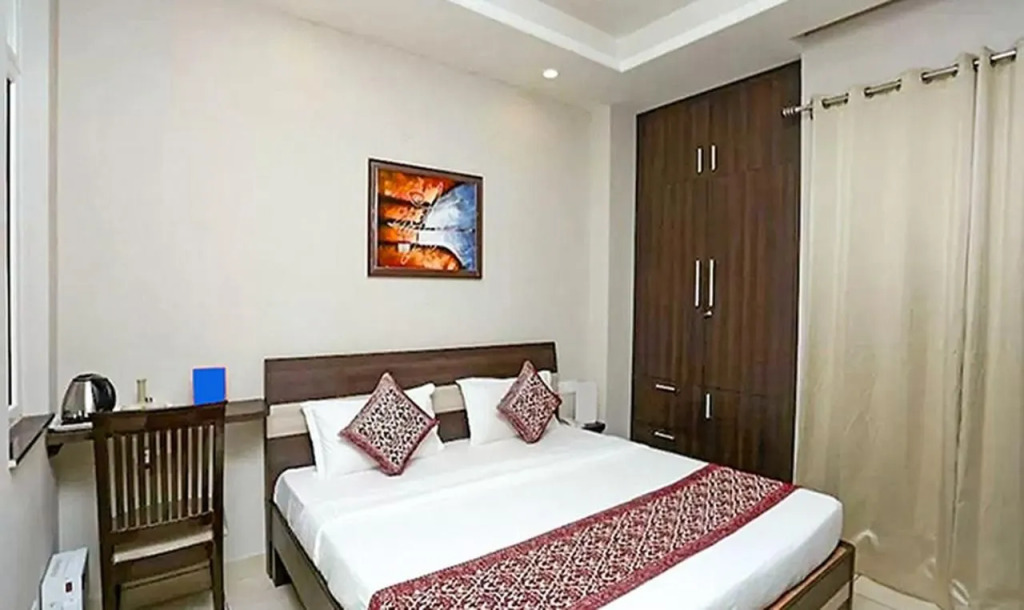 FabHotel Bliss Premium