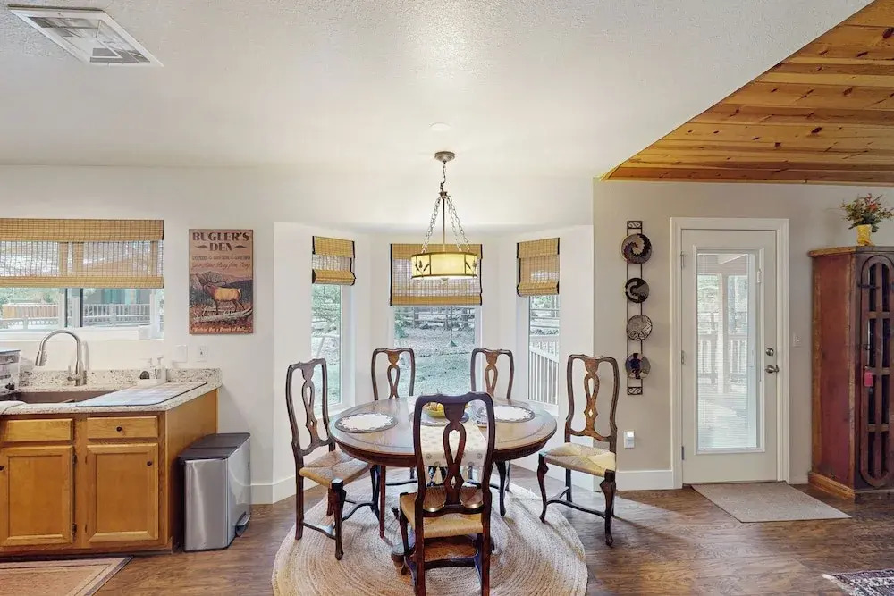 3BR Home Close to Golf, Trails, Lake, & Ski Resort