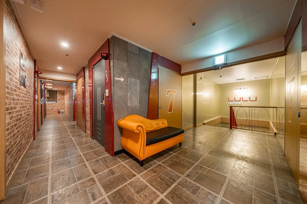 Business Design Hotel LUV