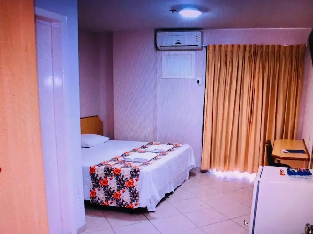 Ideal Hotels