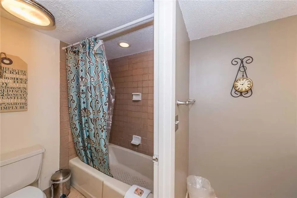 St Andrews Common 1658 - One Bedroom Condo