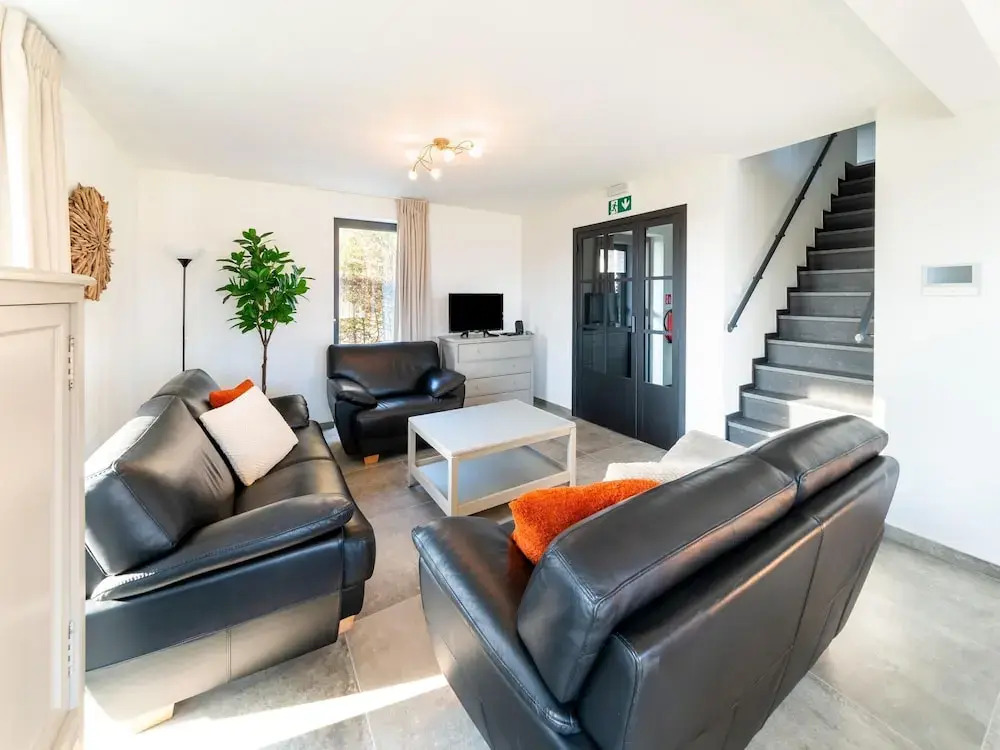 Stylish Home in Petit-thier