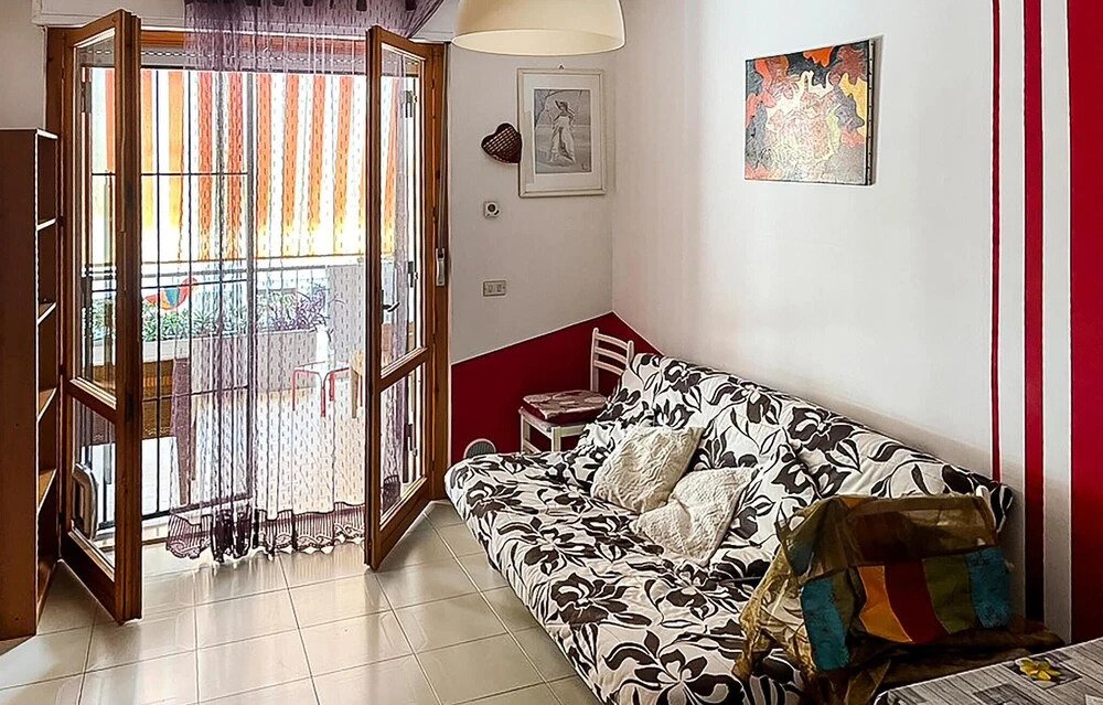 Awesome Apartment in Martinsicuro With Wifi and 2 Bedrooms