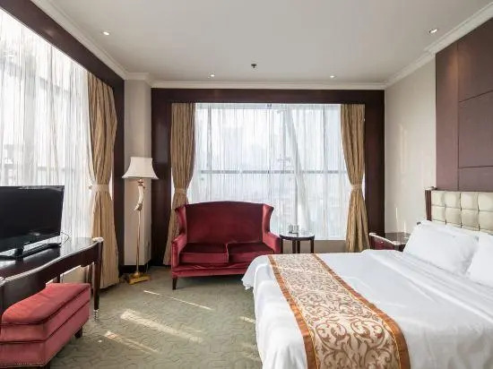 Fashion Lotus Hotel