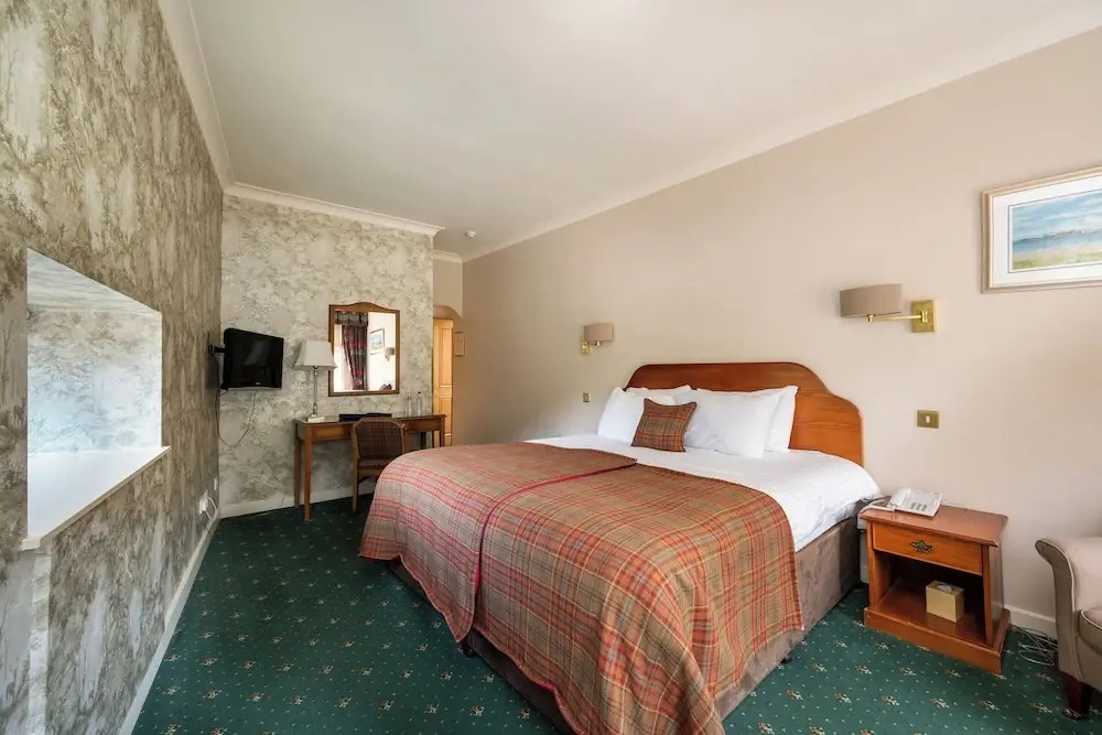 The Open Arms Hotel