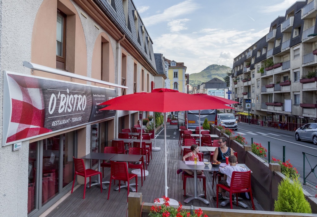 B&B HOTEL Lourdes Centre Gare 3 étoiles