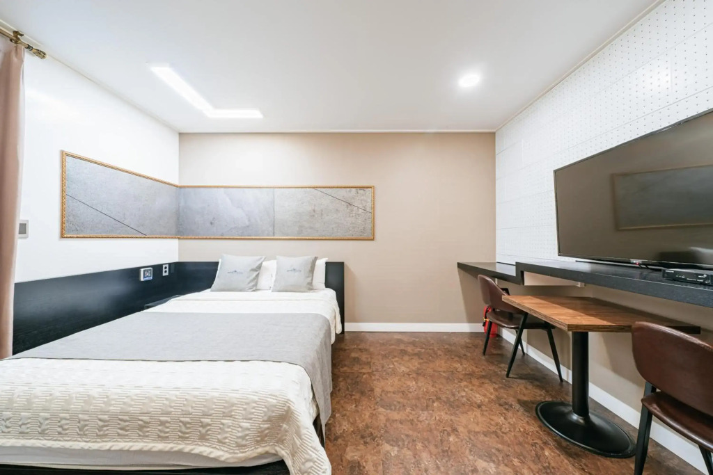 Major Hotel 2