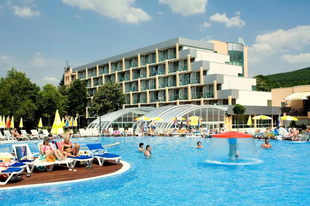 Calimera Ralitsa Superior Hotel & Aquapark