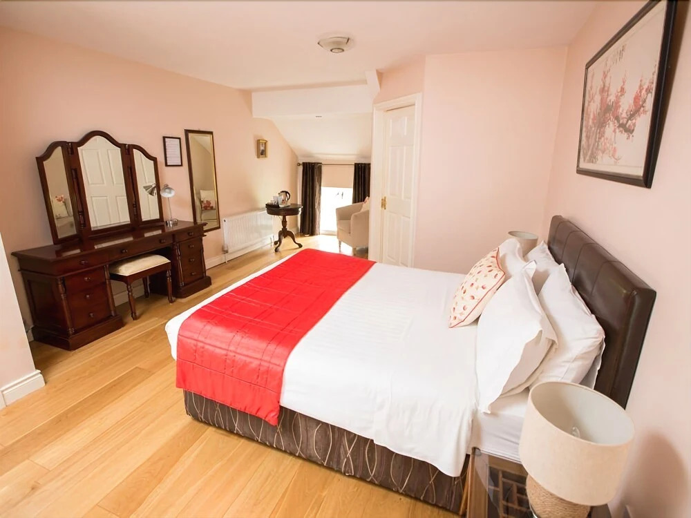OBriens Cashel Lodge
