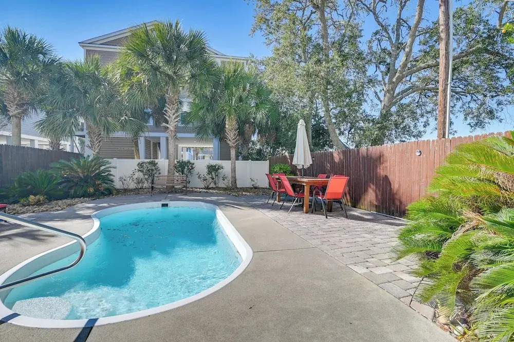 2 Blocks to Ocean: Garden City Beach Home w/ Pool!