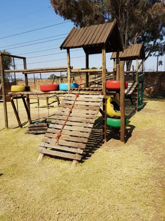 Executive 2 bed Apartment, free WIFI and DSTV