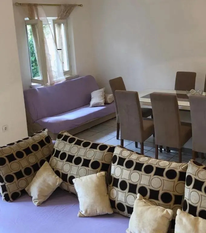 Apartments Jelić