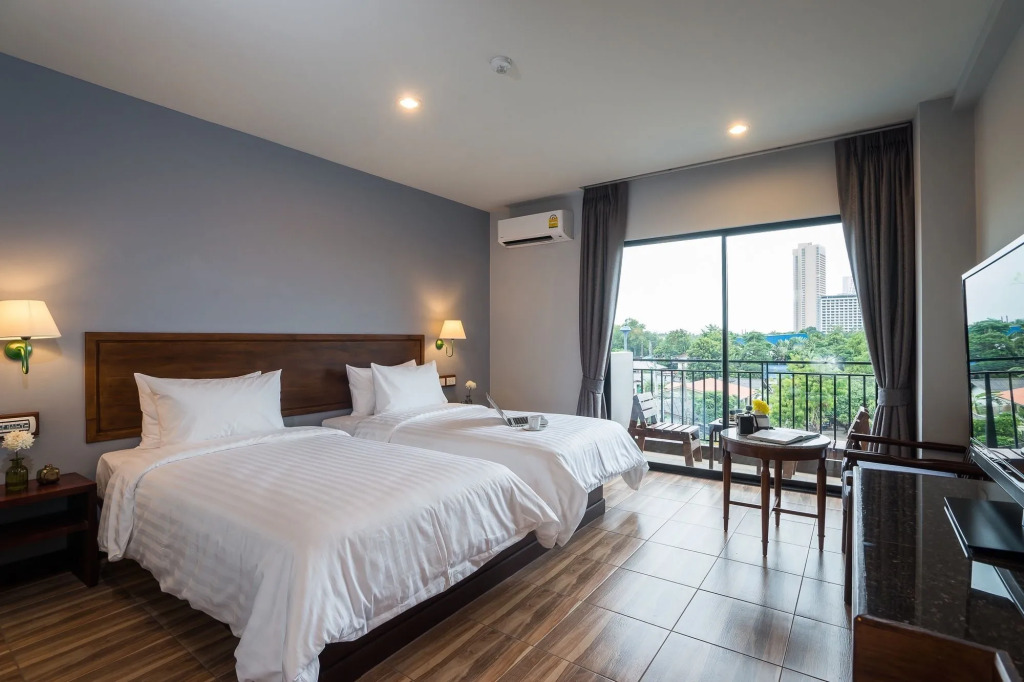 Savotel Hotel