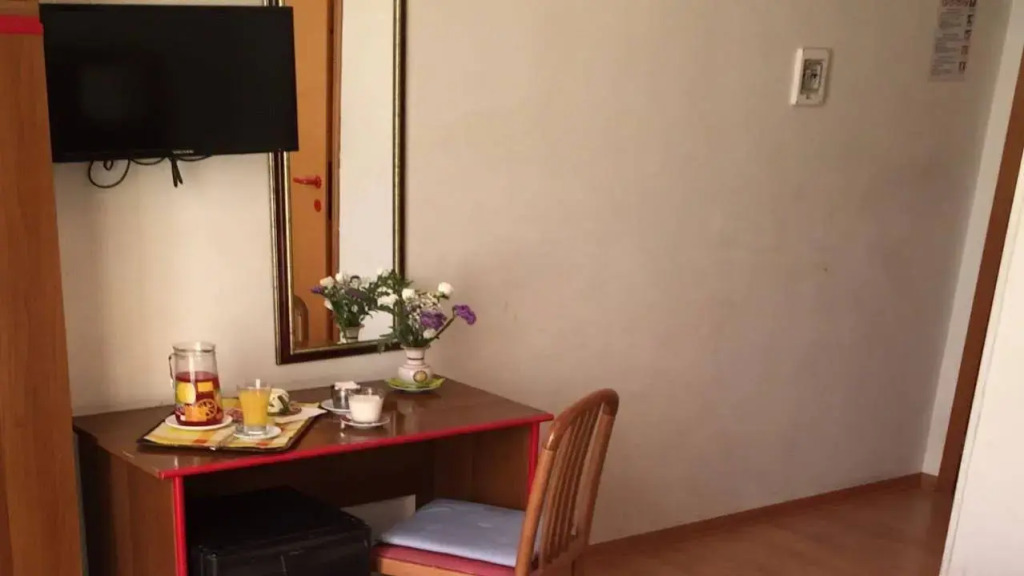 Hotel Altavilla 10