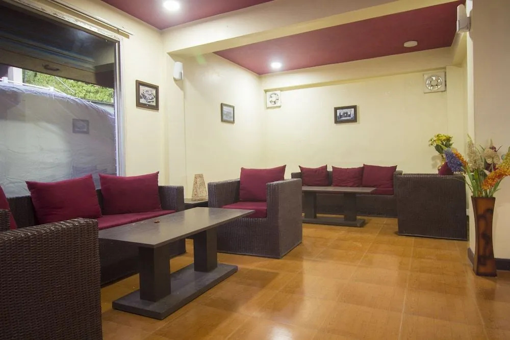 OYO 18536 Batasia Guest House