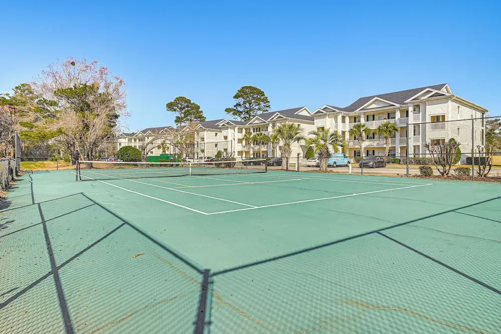 5 Mi to Myrtle Beach Hot Spots: Condo w/ Perks!
