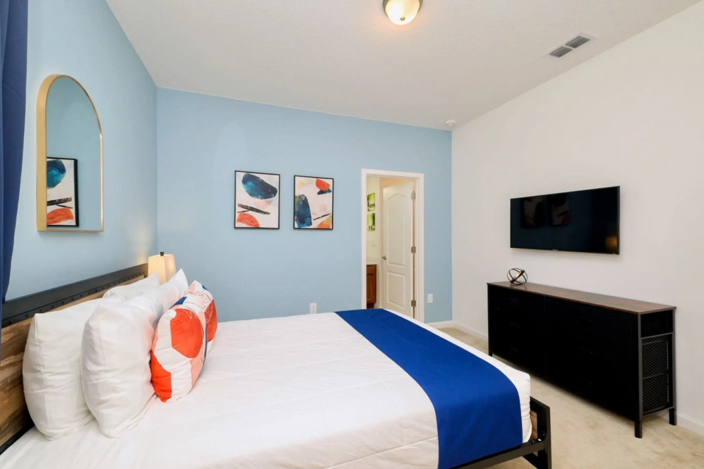 Upstay - 19 Guest Home w Pool  Games - Near Disney, Kissimmee