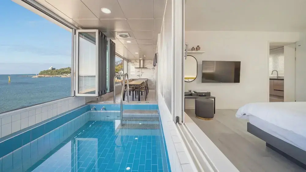 Pohang Luna Ocean View Pool Villa