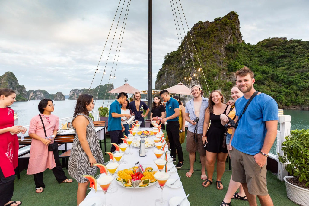 Swan Cruises Halong - Off-the-Beaten-Path Route