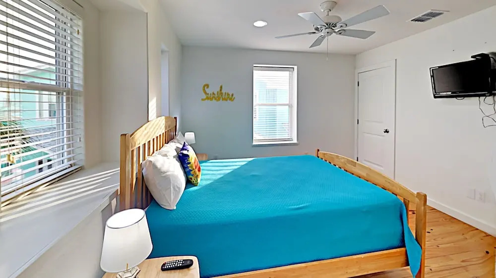 The Commons #101 - Three Bedroom Townhome