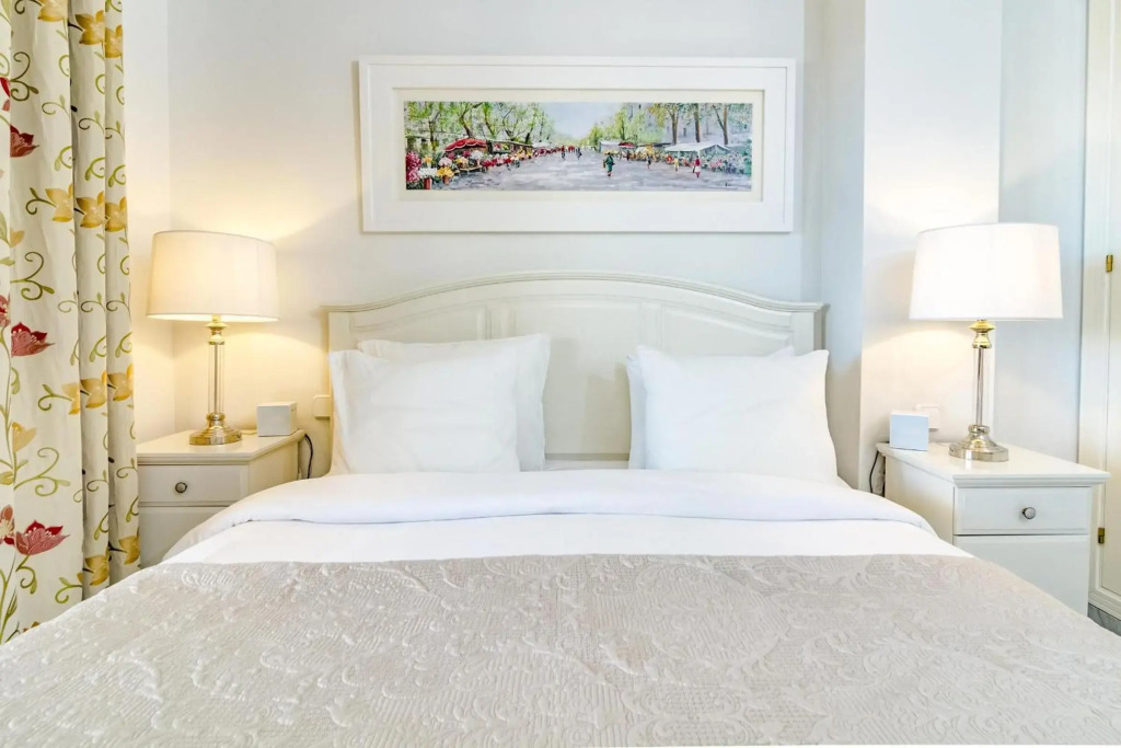 SAA2- comfortable apartment Puerto banus