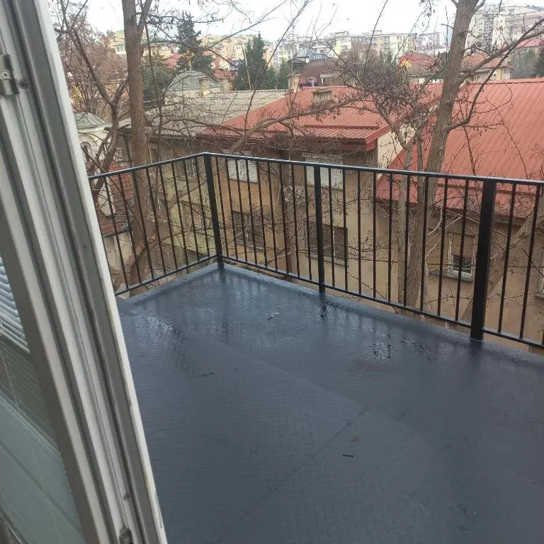 Lovely 1- bedroom condo close to downtown