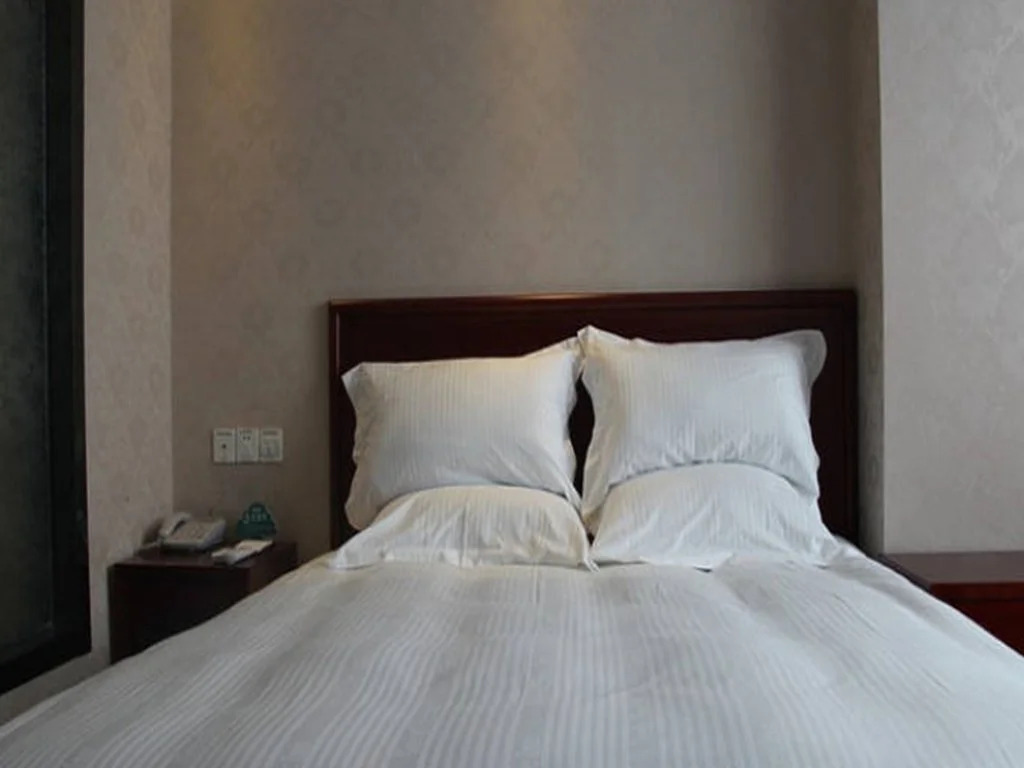 GreenTree Inn Yangzhou Gaoyou Chengnan New District Hongtaiyang Logistic Park Business Hotel