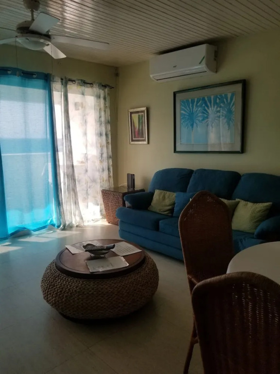 Apartment E6
