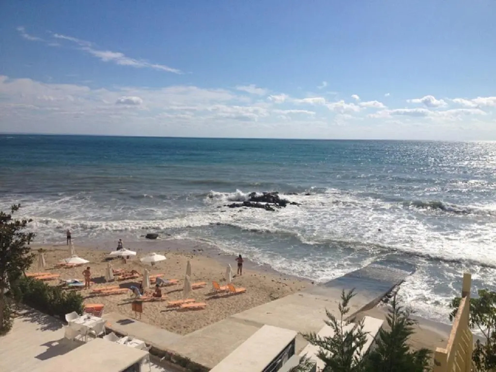 Benvita Hotel